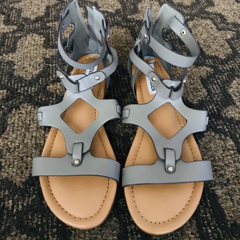 Steve Madden gladiator like sandals